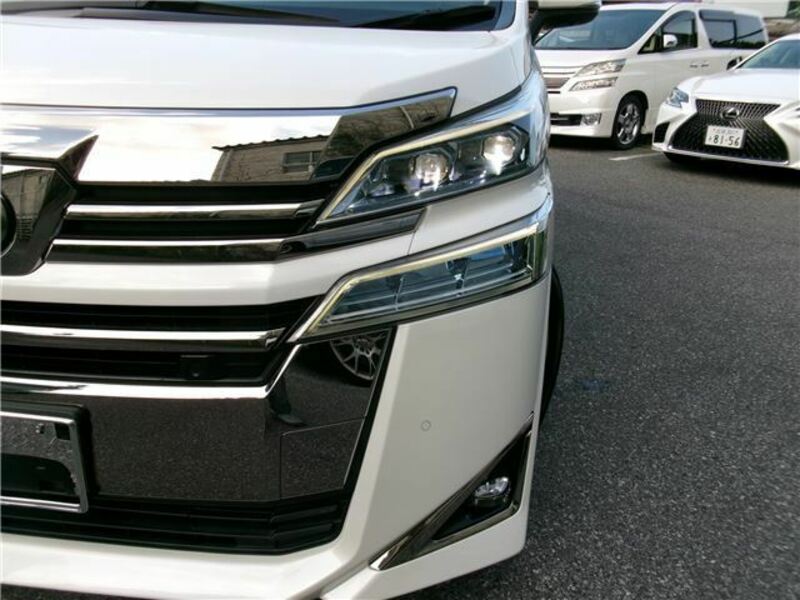 VELLFIRE-8