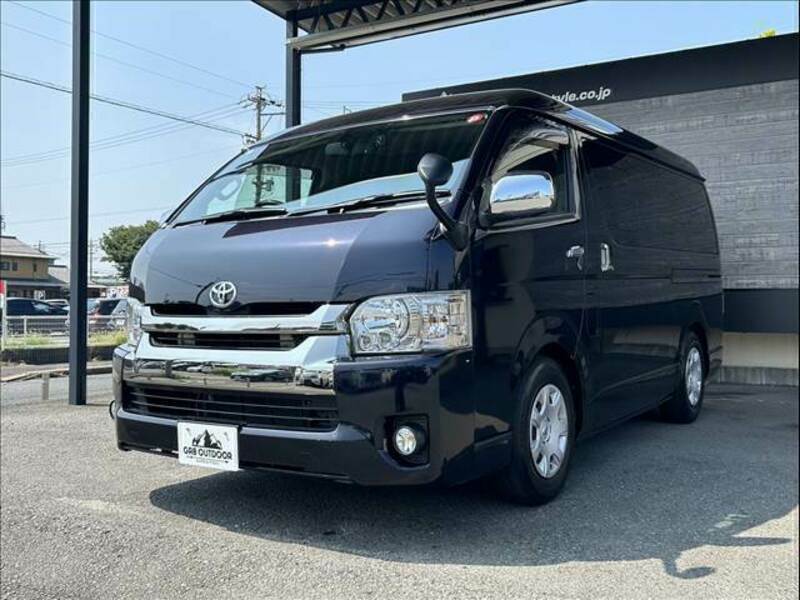 HIACE VAN-11