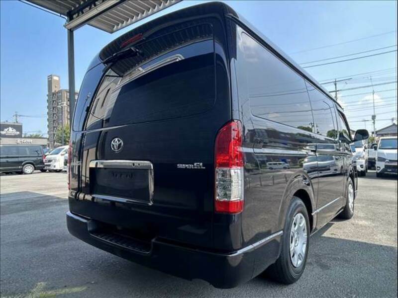 HIACE VAN-14