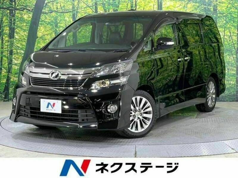 TOYOTA　VELLFIRE