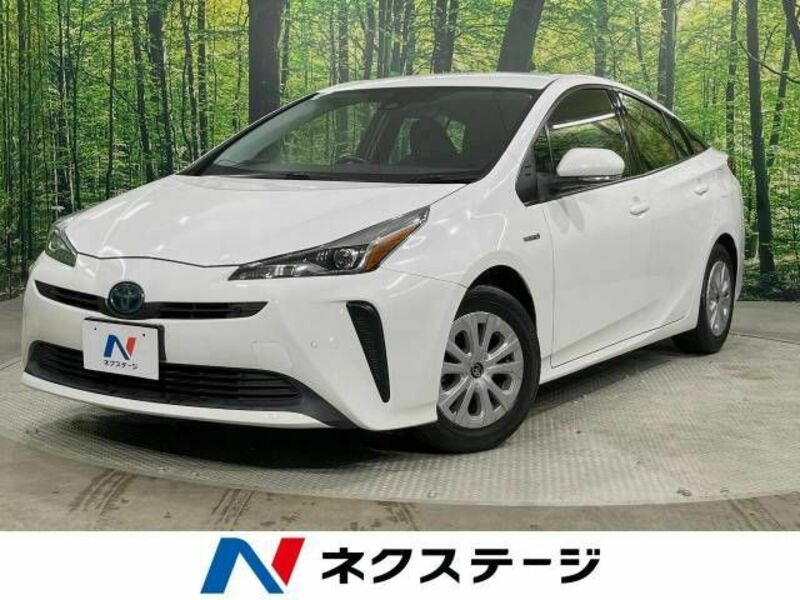 TOYOTA　PRIUS