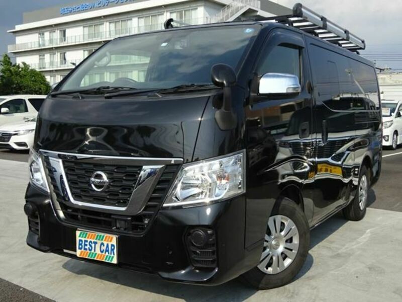 NISSAN　NV350 CARAVAN