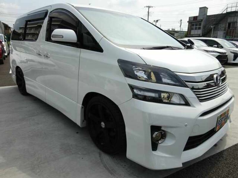 VELLFIRE-7