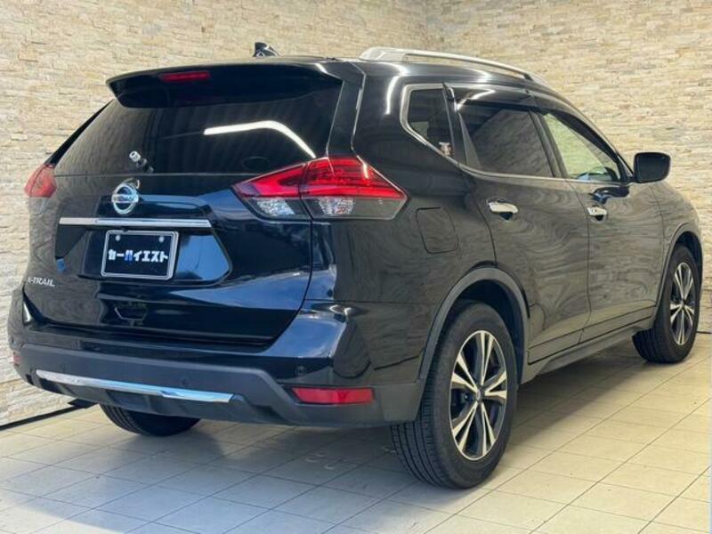 X-TRAIL-2