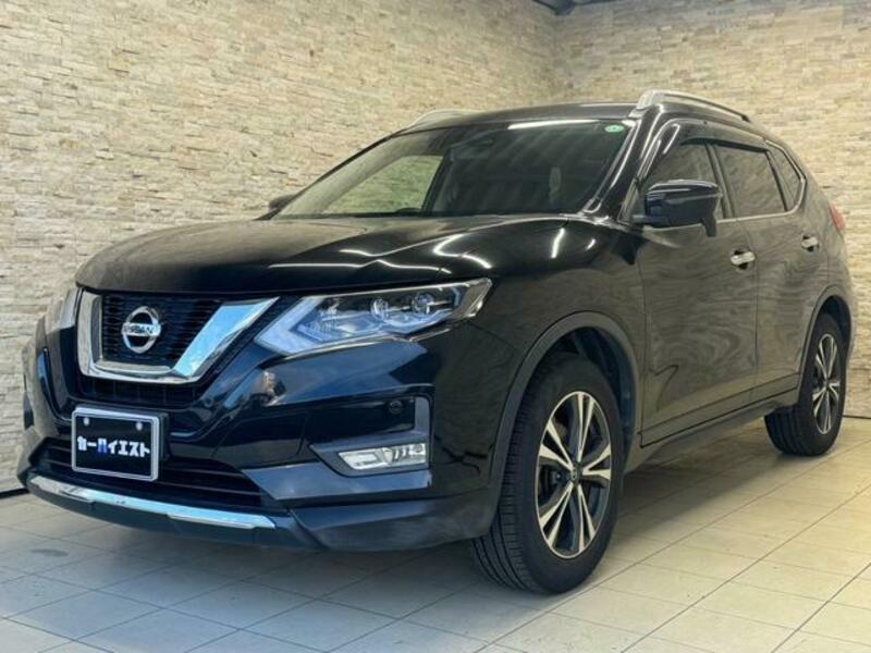 NISSAN　X-TRAIL