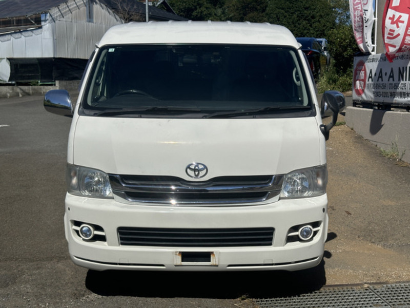 HIACE VAN-14