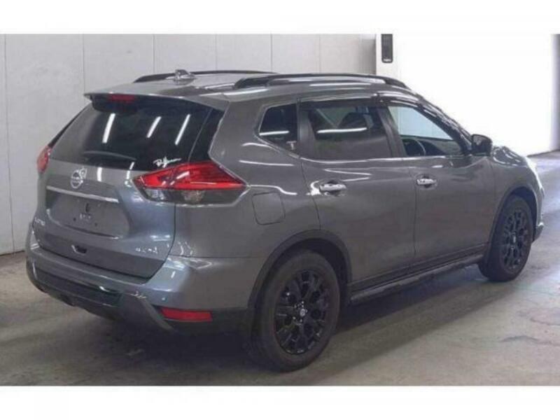 X-TRAIL-4