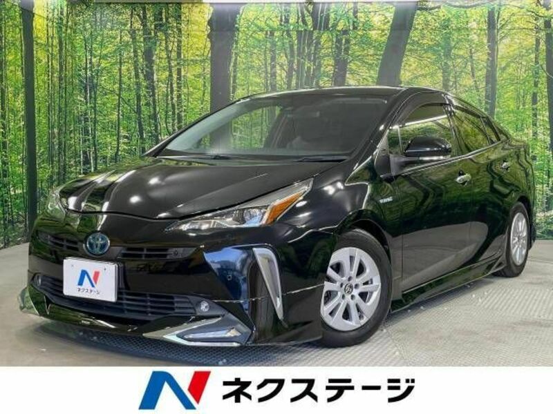 TOYOTA　PRIUS