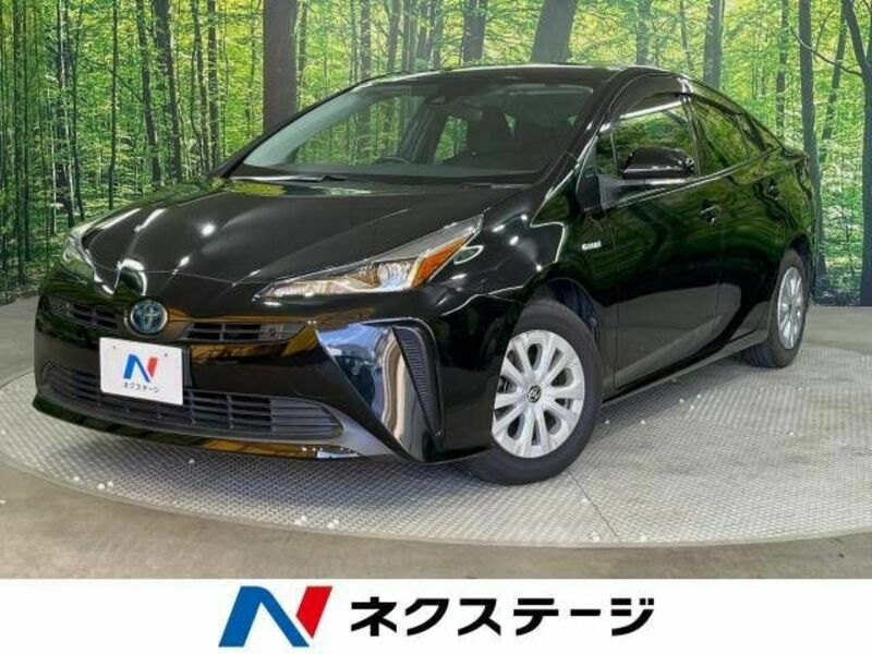 TOYOTA　PRIUS