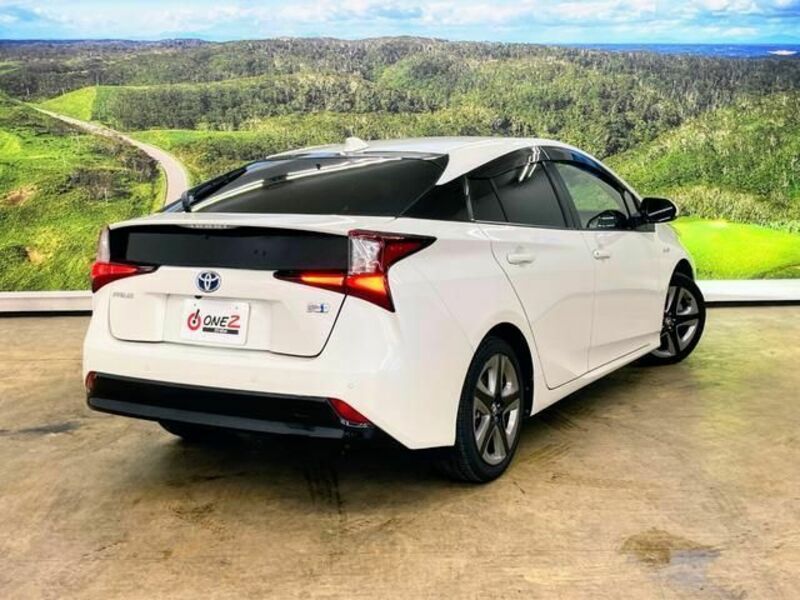 PRIUS-2