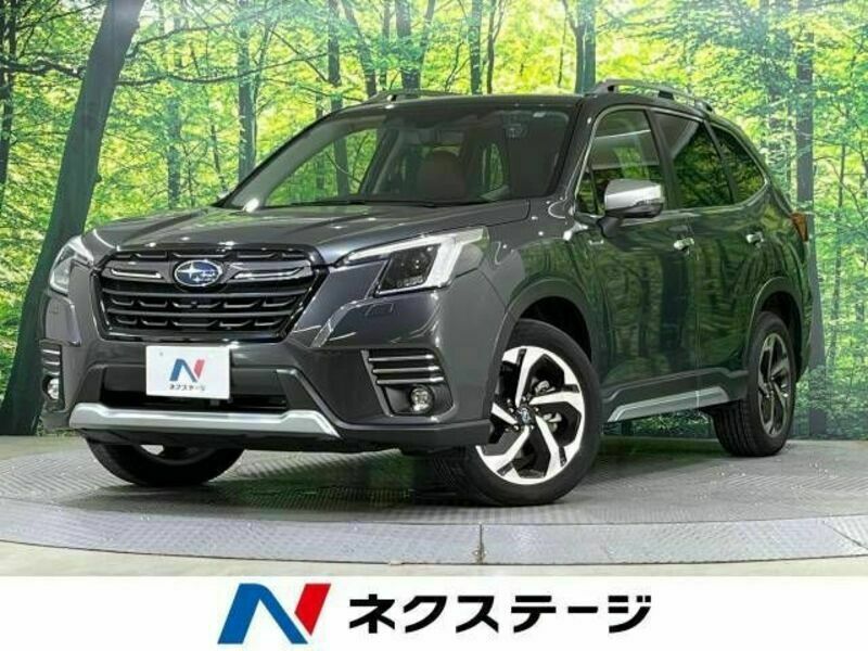 SUBARU　FORESTER