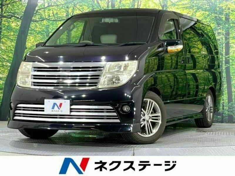 NISSAN　ELGRAND