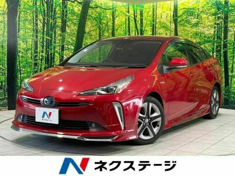 TOYOTA　PRIUS