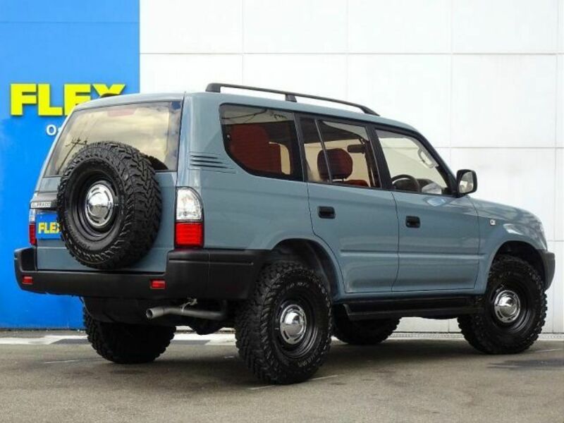 LAND CRUISER PRADO-1