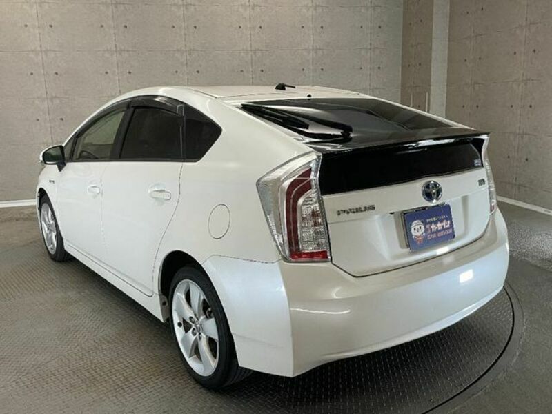 PRIUS-2