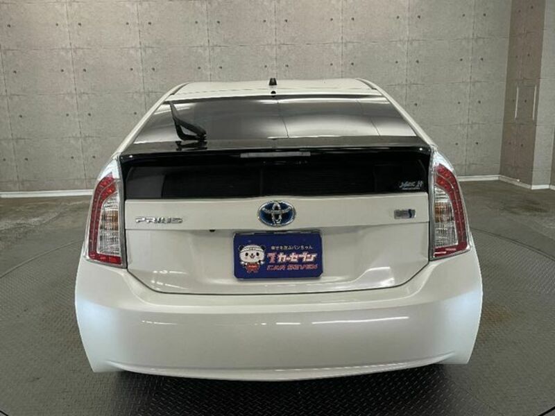 PRIUS-5