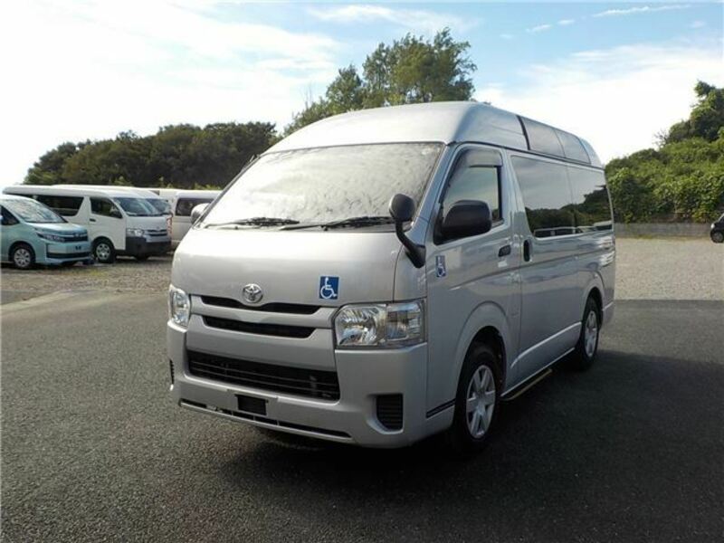 HIACE-9