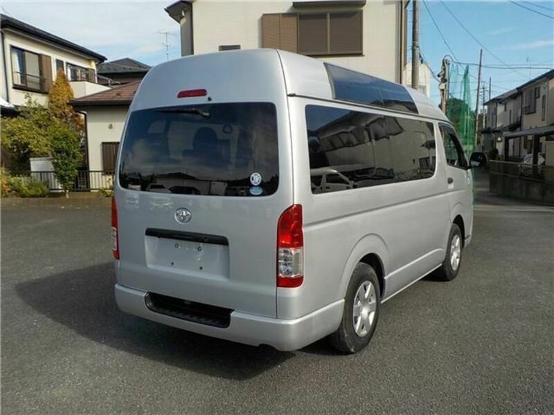 HIACE-23