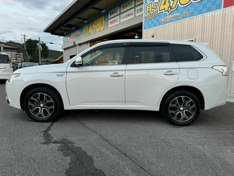 OUTLANDER PHEV-21