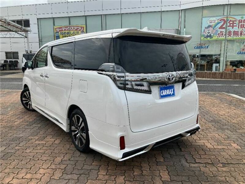 VELLFIRE-20