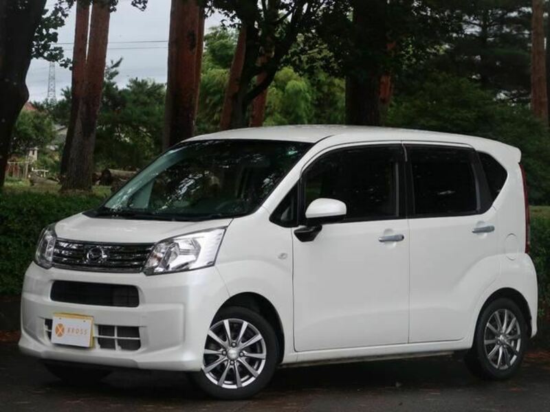 DAIHATSU　MOVE