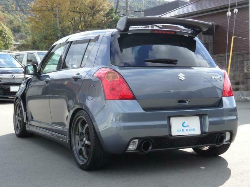 Suzuki swift 2009 deals spoiler