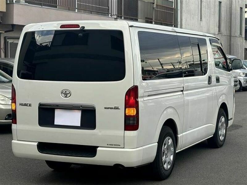 HIACE VAN