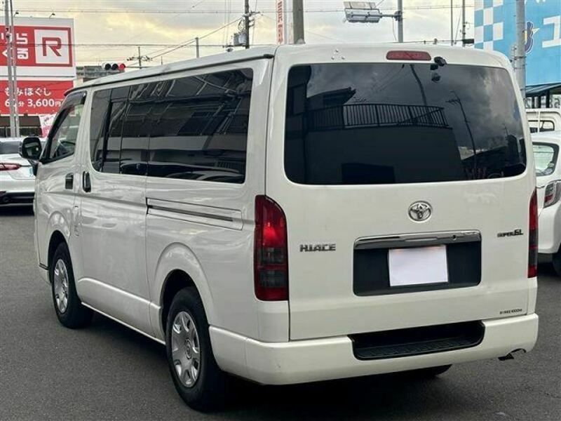 HIACE VAN