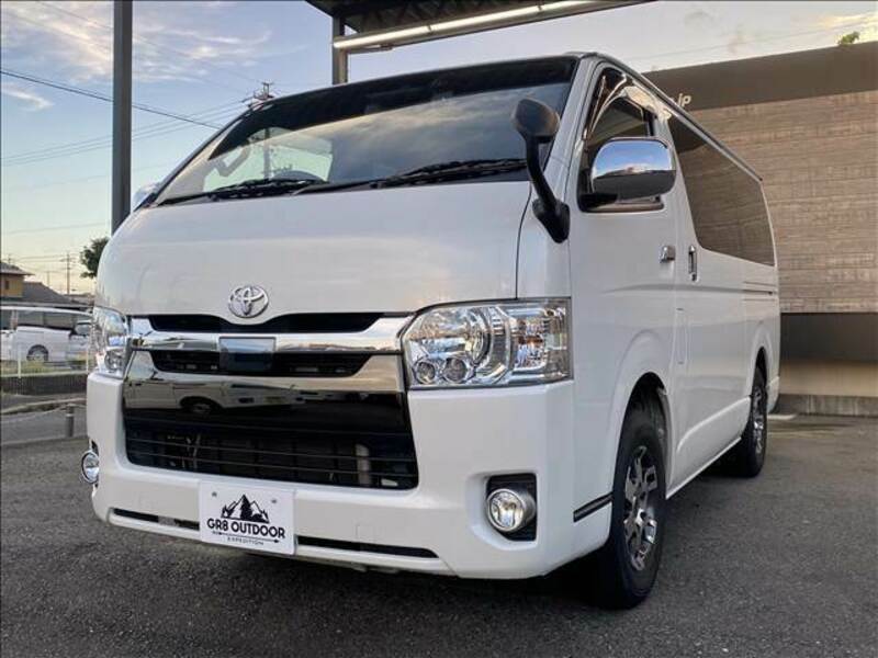 HIACE VAN-11