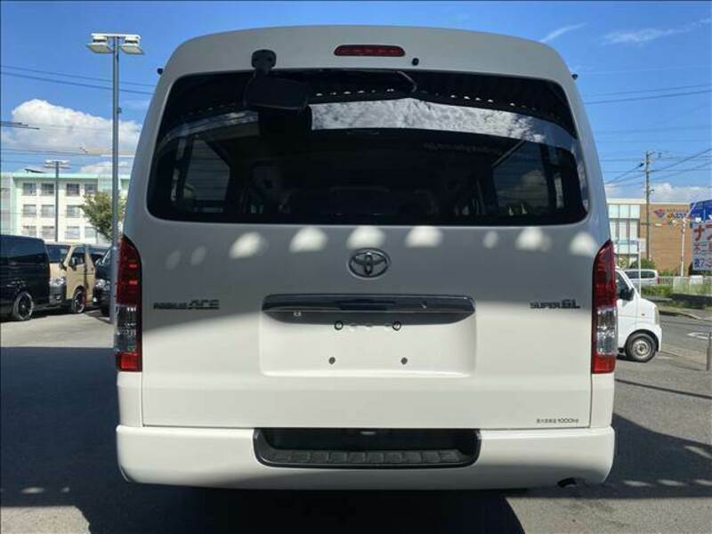 HIACE VAN-2