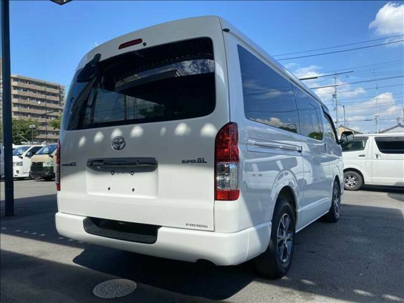 HIACE VAN-14