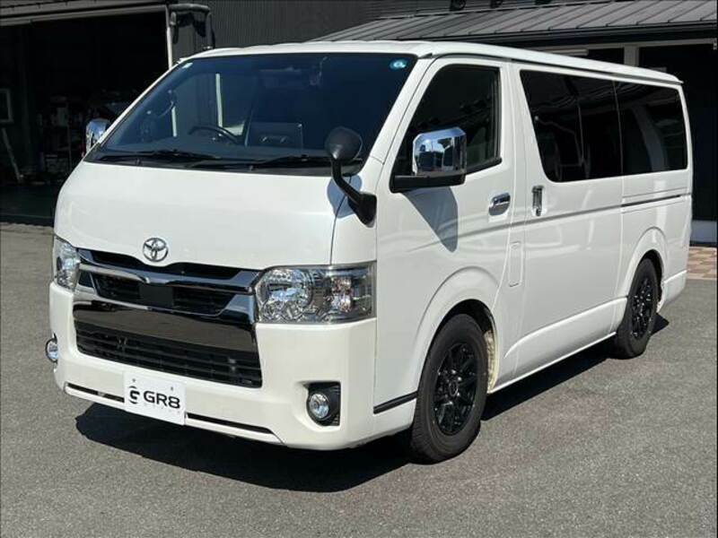 HIACE VAN-11