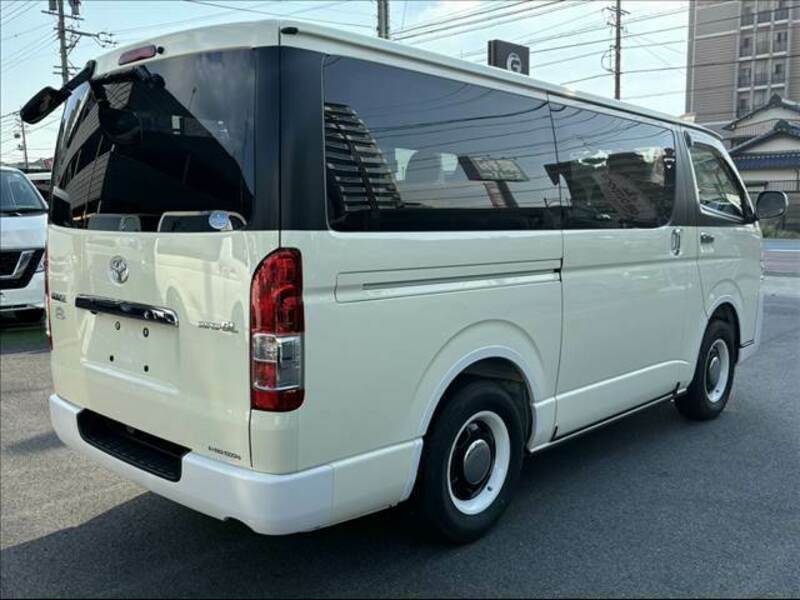 HIACE VAN-14