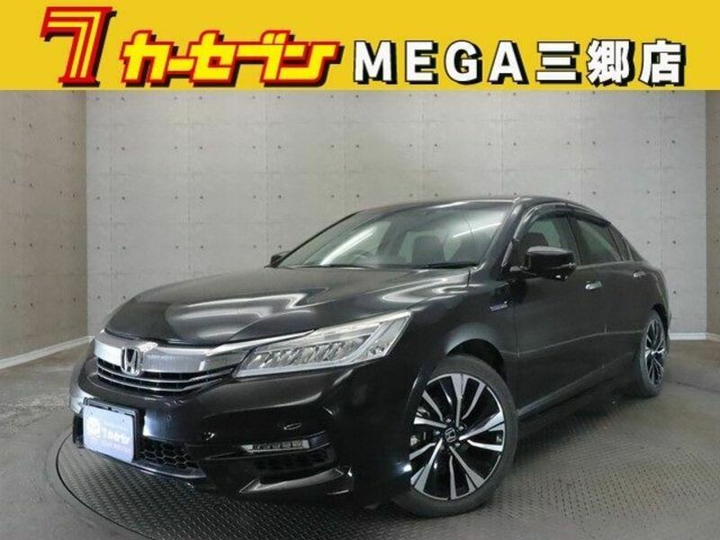 HONDA　ACCORD HYBRID