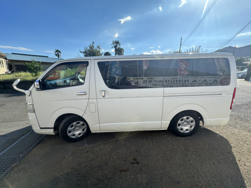 HIACE VAN-17