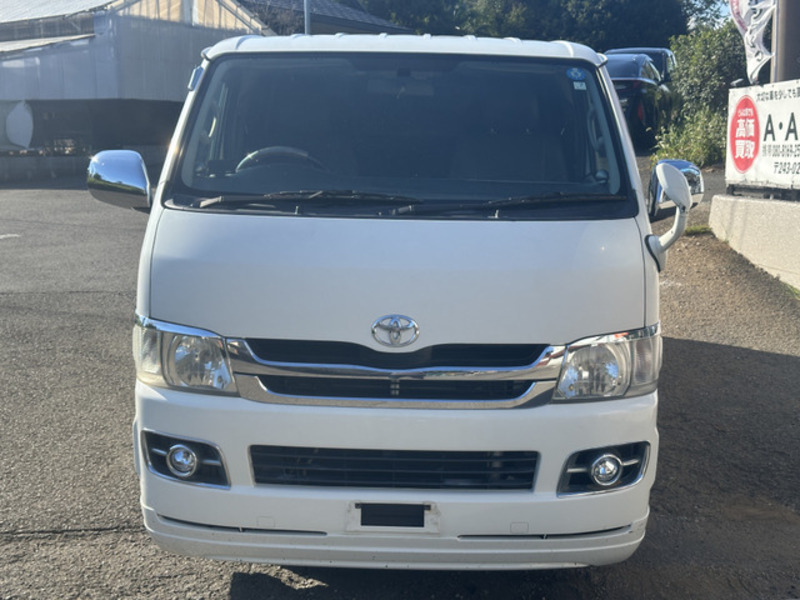 HIACE VAN-16