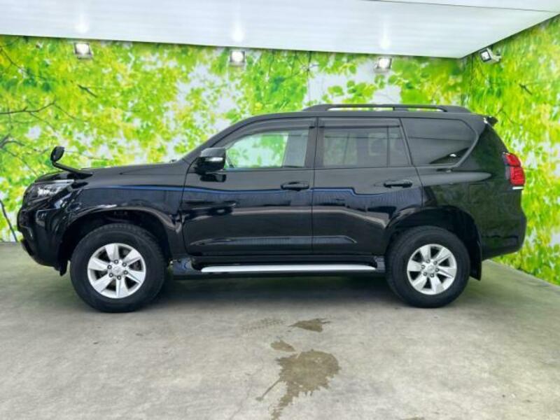 LAND CRUISER PRADO-1