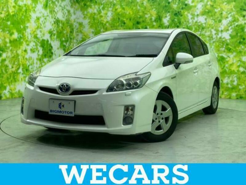 TOYOTA　PRIUS