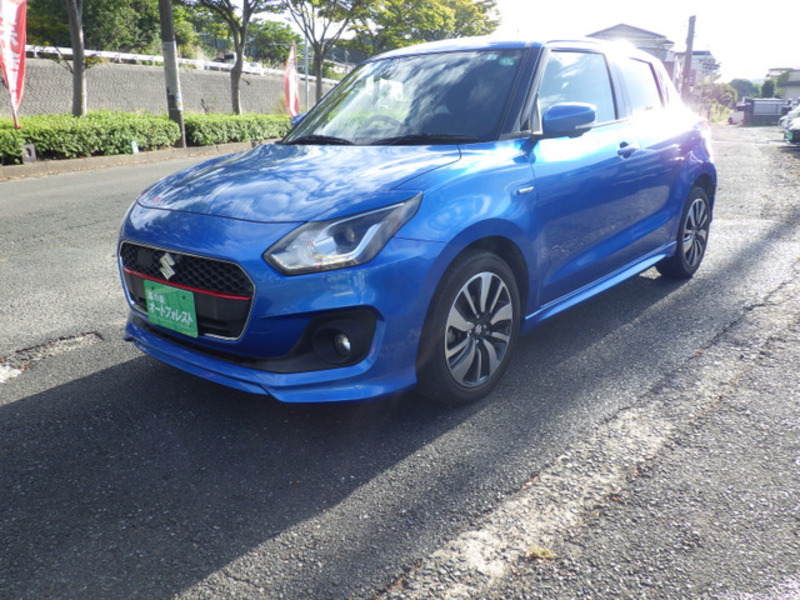 SUZUKI　SWIFT