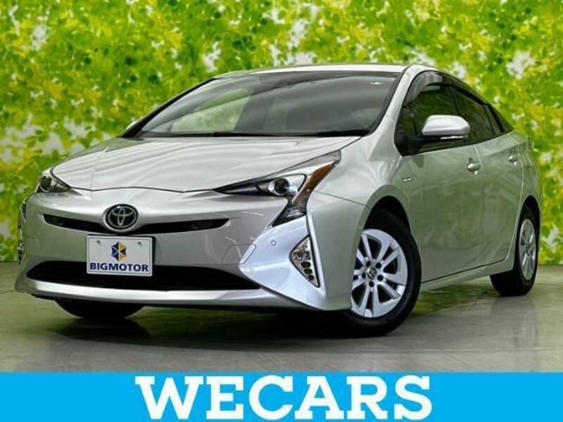 TOYOTA　PRIUS