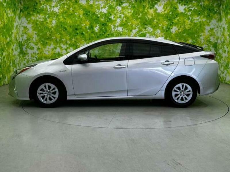 PRIUS-1