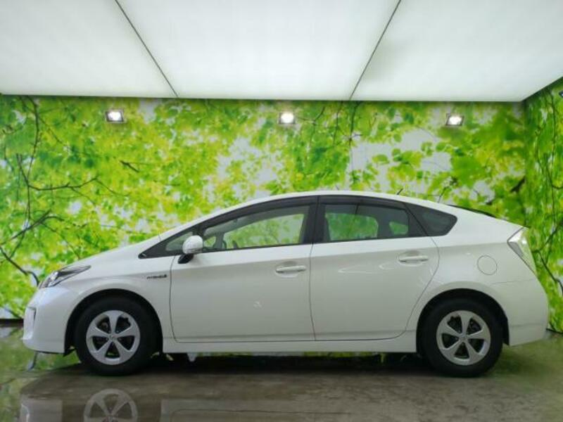 PRIUS-1