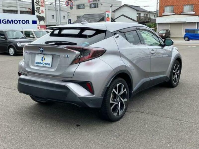 C-HR-2