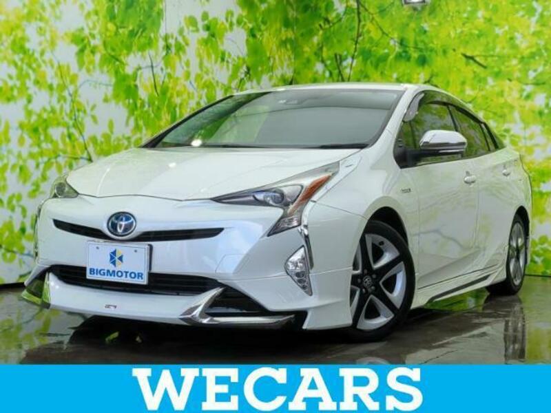 TOYOTA　PRIUS