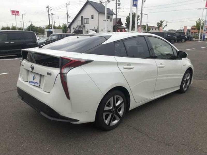 PRIUS-2