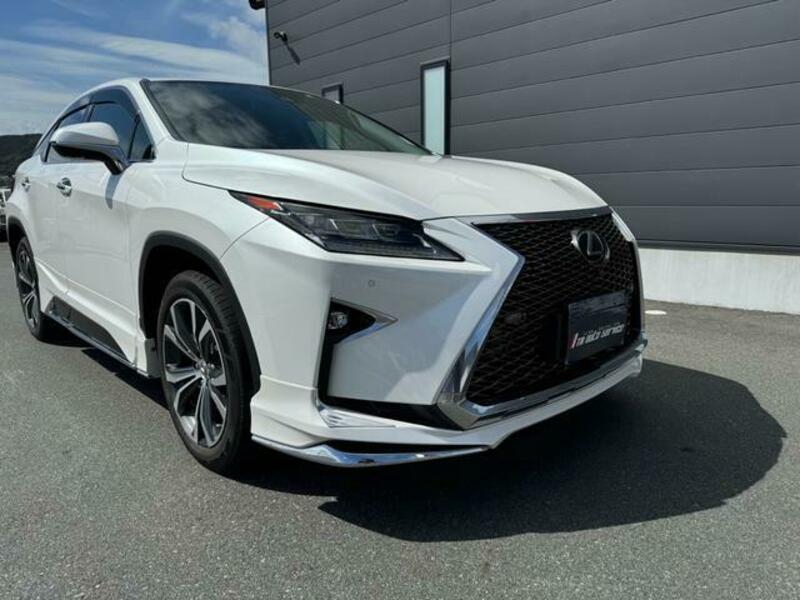 LEXUS　RX