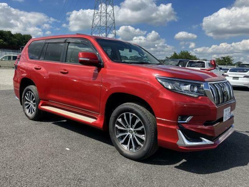 TOYOTA　LAND CRUISER PRADO