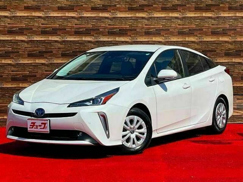 TOYOTA　PRIUS