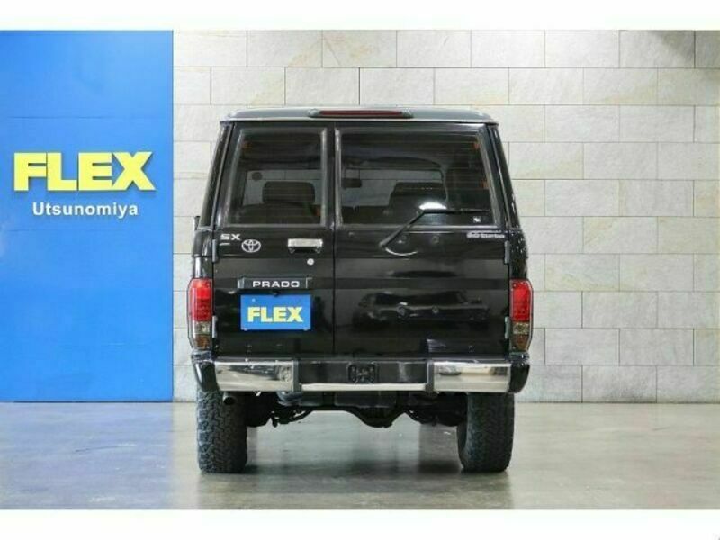 LAND CRUISER PRADO-10