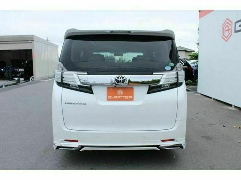 VELLFIRE-8